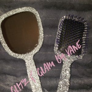 Glitter mirror and brush set